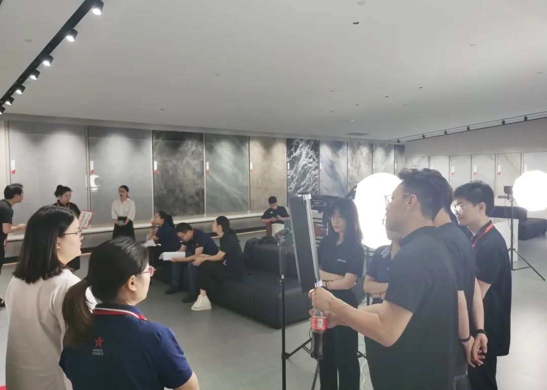 抖“星”行動(dòng)丨大將軍瓷磚2023抖音直播陪跑計劃啟動(dòng)，引爆流量密碼！(圖11)