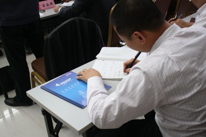 將軍企業(yè)2010年逆勢增長(cháng)76%
(圖11)