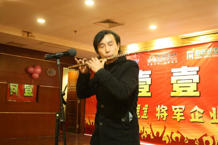 將軍很給力 壹壹向前沖！
(圖9)