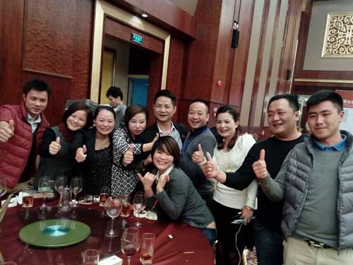 【峰會(huì )一線(xiàn)】大將軍陶瓷2015合作伙伴峰會(huì )暨新品發(fā)布會(huì )圓滿(mǎn)成功
(圖21)