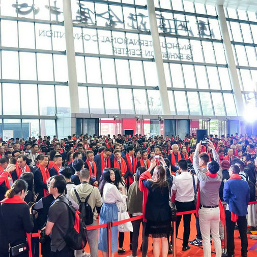 熱點(diǎn)丨熱火朝天的行業(yè)兩大盛會(huì )中，大咖會(huì )去做什么？
(圖2)