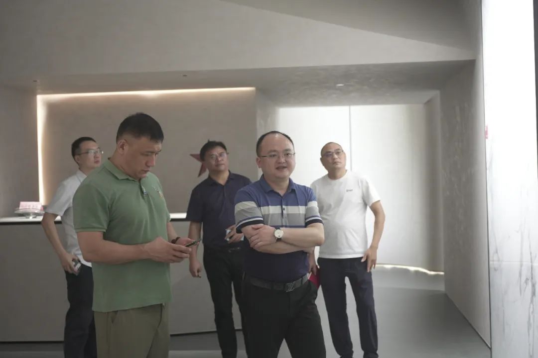 百億財(cái)富計(jì)劃丨大將軍瓷磚與多家工程運(yùn)營(yíng)商達(dá)成戰(zhàn)略合作！(圖23)